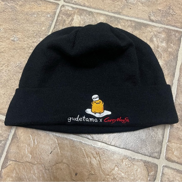 Gudetama x Curry House beanie - Picture 1 of 2